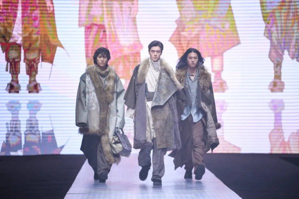 二十四届2021真皮标志杯—中国国际皮革裘皮时装设计大赛在海宁成功举行