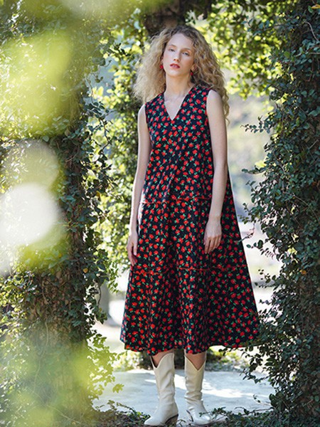 夏天穿什么比较舒适? 连衣裙&oversizeT恤更适合夏天