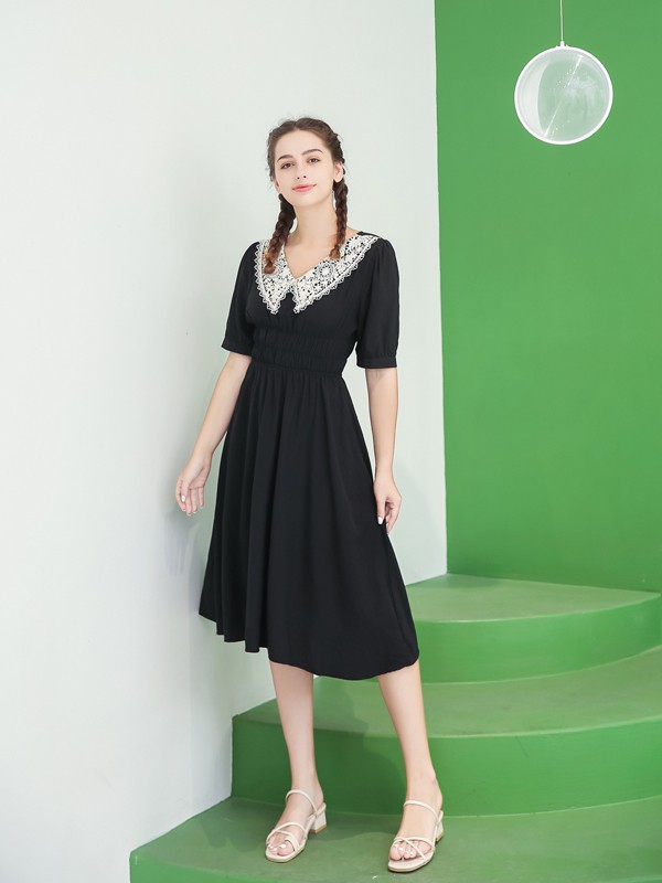 夏天穿什么裙子比较好看?温柔小黑裙&运动风连衣裙