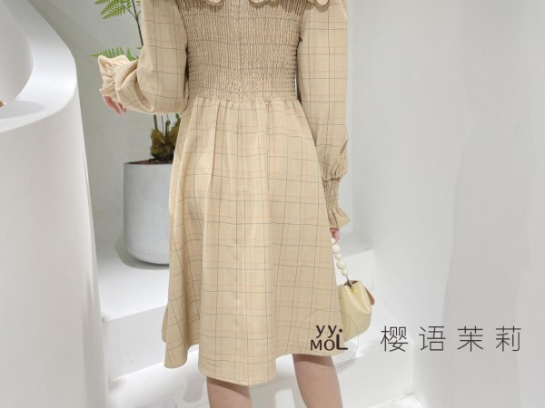 花样的青春年华需要美丽的衣裳来陪伴 | YYMOLI樱语茉莉