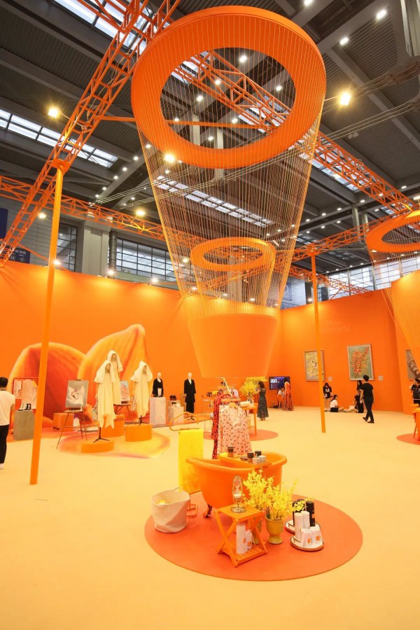 2021时尚深圳丨追光去!收好这份rundown不翻车