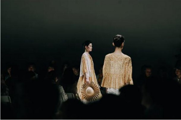 2022意澳女装春夏新品发布会于9月15日盛大召开 诚邀您的莅临!