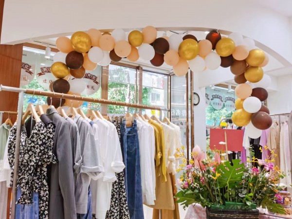 艾凸苏希Aitoo.Suxi