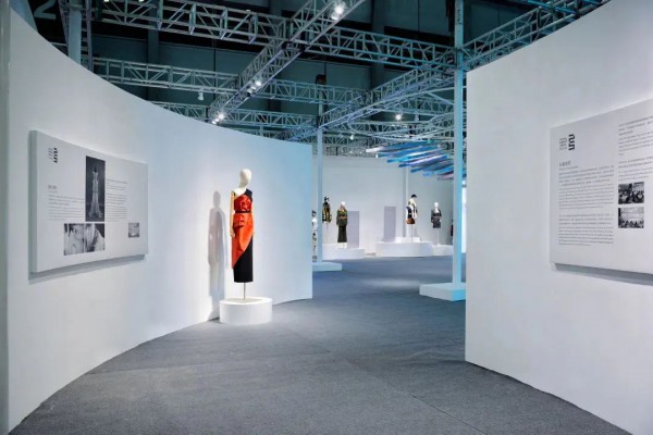 2021时尚深圳完美收官 中国时尚苏醒正当时