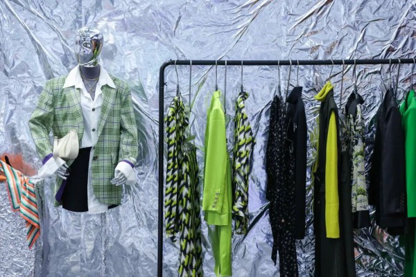 2021时尚深圳完美收官 中国时尚苏醒正当时