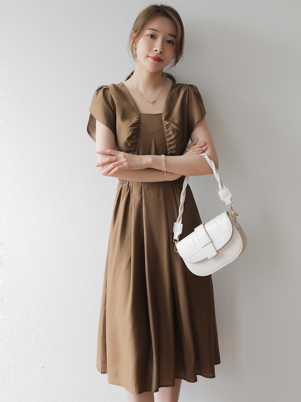 什么款式的连衣裙高级又大方 什么元素更经典