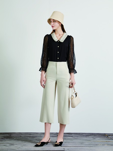 七分裤搭配什么上衣好看? 棕色的半身裙要怎么搭配