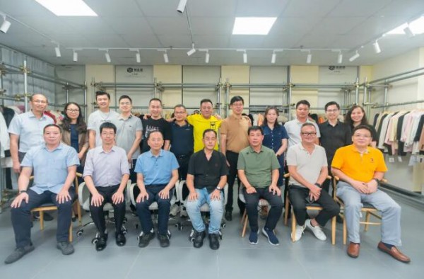 构建“链长制”推进产业高质量发展,粤服协开展番禺服装产业调研行