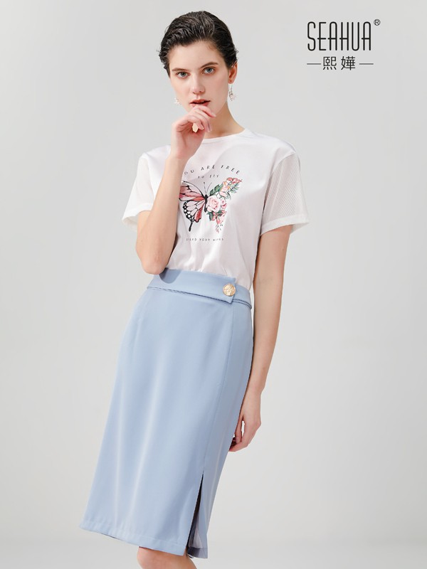 半身裙不同场合的搭配职场!半身搭配什么上衣?