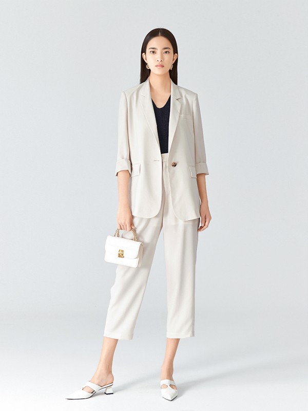 《我在他乡挺好的》乔夕辰衣品太好了吧!周雨彤剧里穿搭是怎么搭配的?