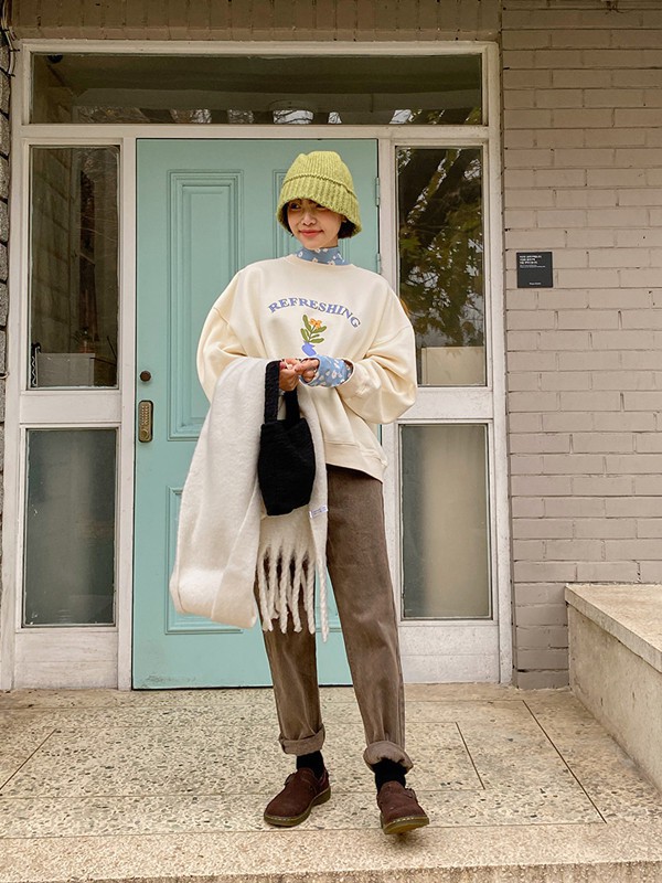 小个子女生秋天服装怎么搭配更好看 什么服装更显高