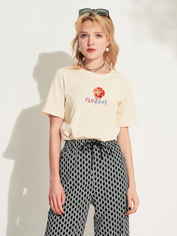 上衣怎么挑选 什么上衣更加适合搭配裤子