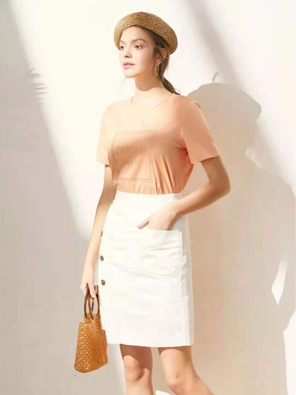 恭贺:江西王女士与点占女装成功签约合作,预祝开业大吉!