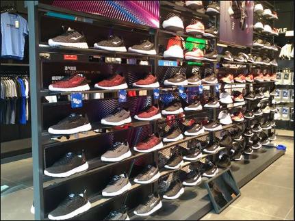 再次捐100万的鸿星尔克 这次为什么没人买了?