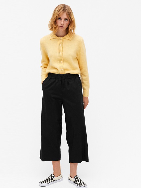 秋冬季节适合穿黄色的服装吗  黄色衣服怎么搭配更好看