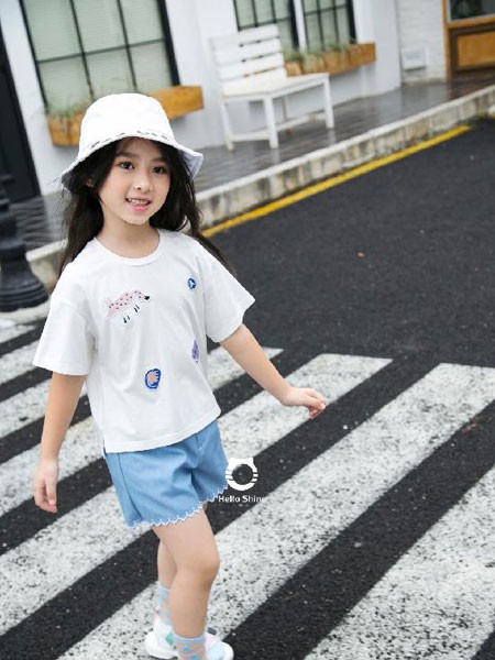 开学季|小男生小女生开学适合穿什么样的衣服呢?