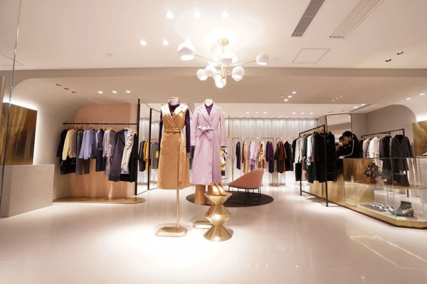 赢家时尚集团2021上半年财报业绩收入30.8亿,净利同比增长134.2%