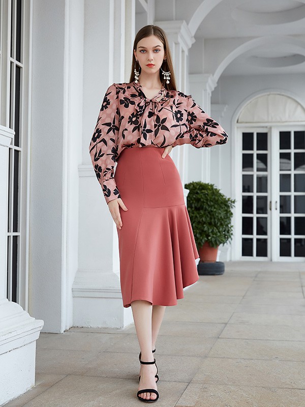 印花服装可以怎么穿 花样搭配哪种更好看