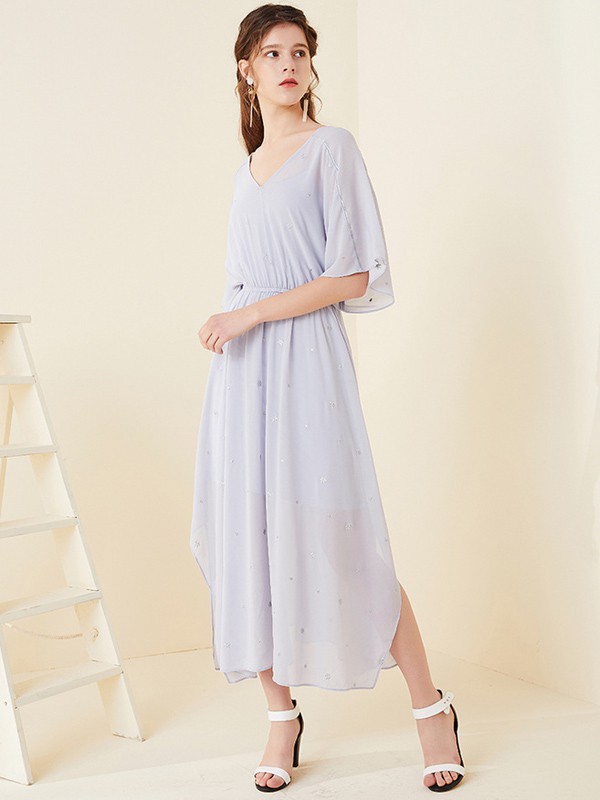 步入社会的新手小白适合穿什么样的服装呢