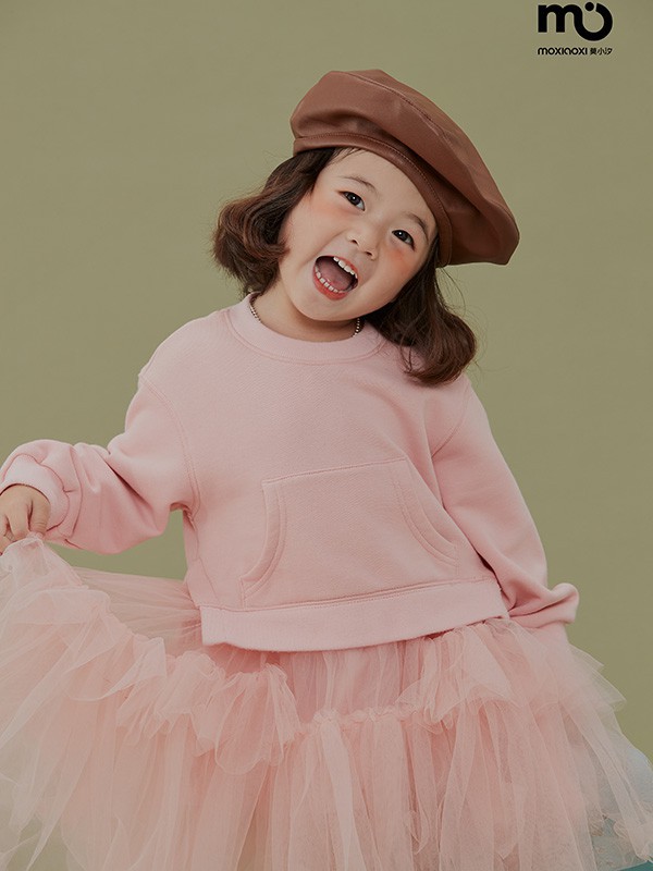 3-4岁小女孩的卫衣搭配指南!背带裤怎么搭配才好看