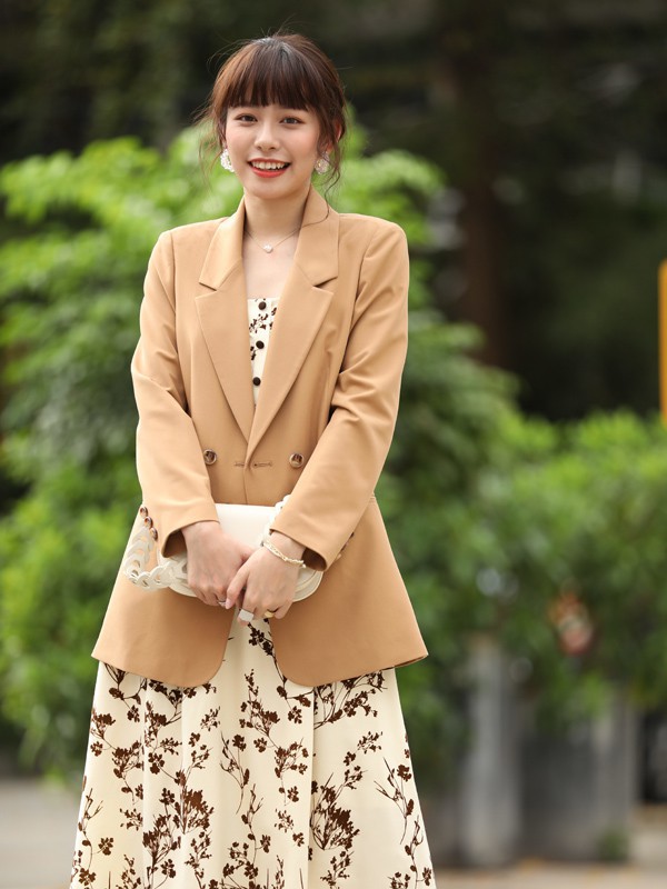 送孩子上学怎么穿更有气质 外套怎么搭配更好看