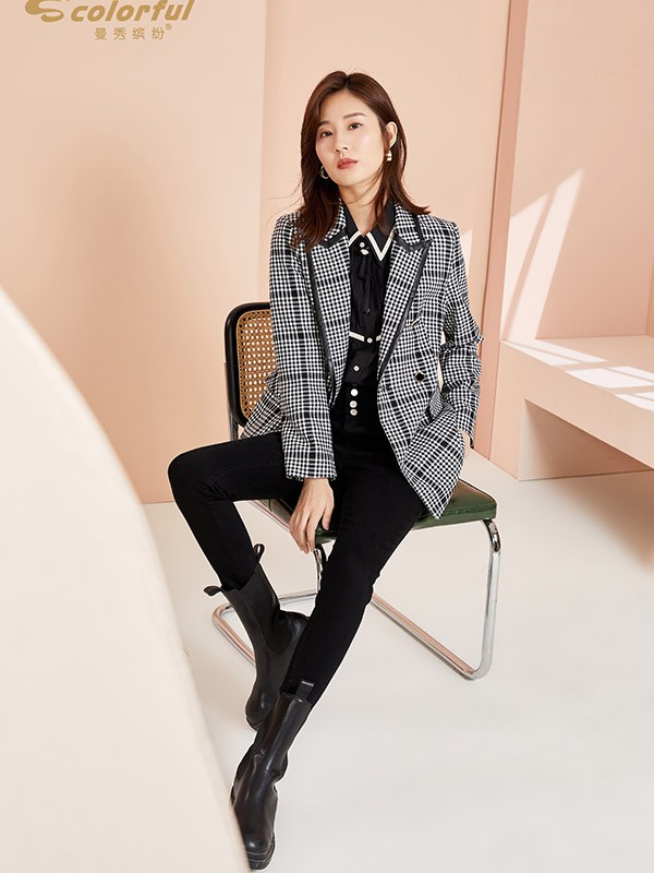 女生秋冬季西装搭配怎么穿更精致