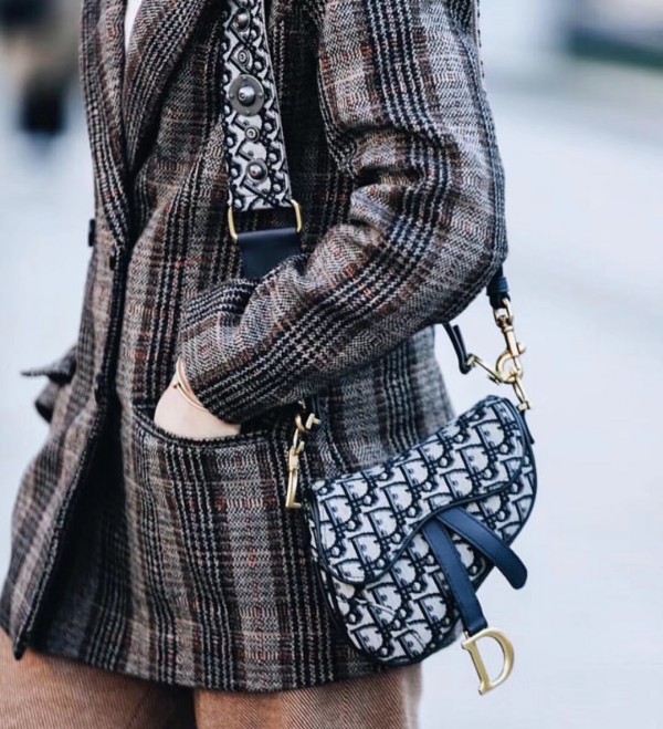 奢侈品牌加大中国市场营销,中国社交媒体众多,投放渠道最杂!