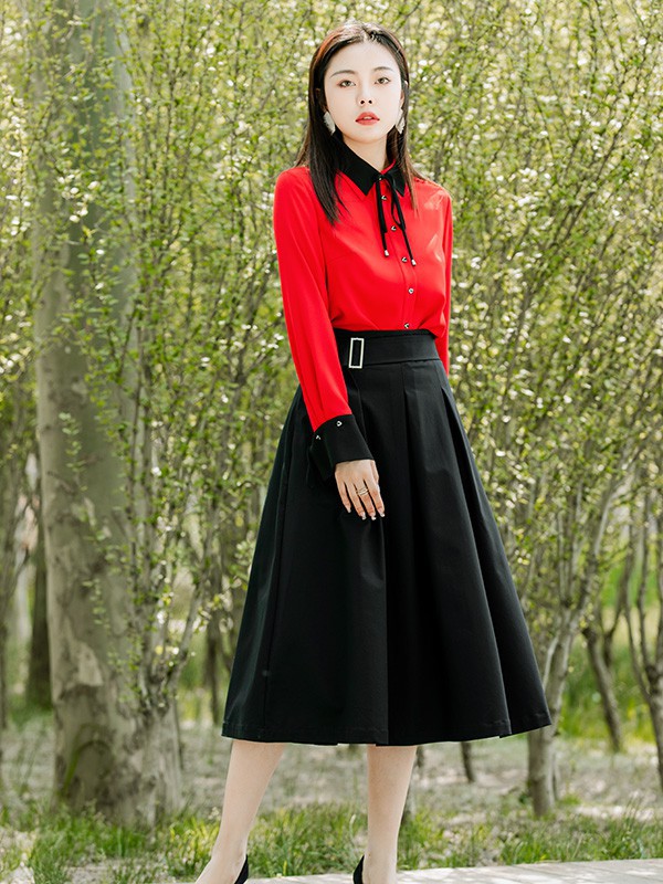 电视剧《乔家的儿女》毛某彤喜欢穿的红色服装哪款更好看