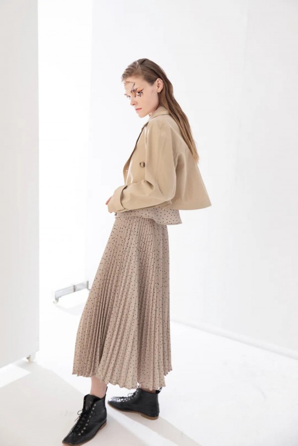 波尔卡圆点 | “地球也不过只是百万个圆点中的一个!”