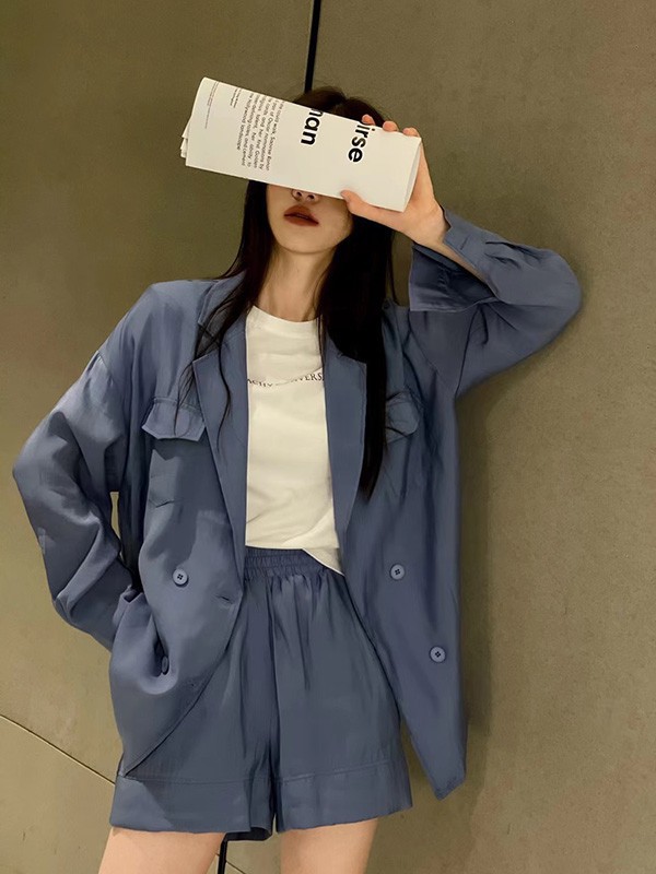 秋冬精致西装如何搭配 什么颜色的西装更加温柔优雅