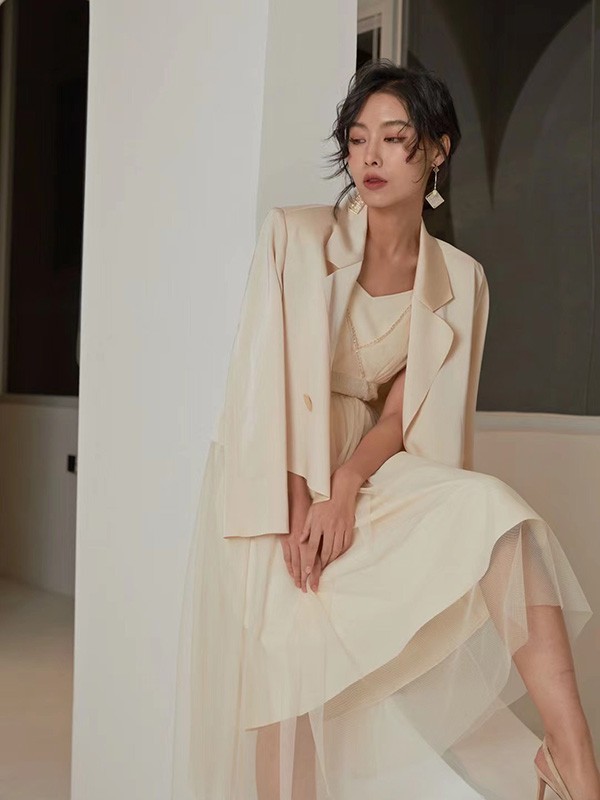 秋冬精致西装如何搭配 什么颜色的西装更加温柔优雅