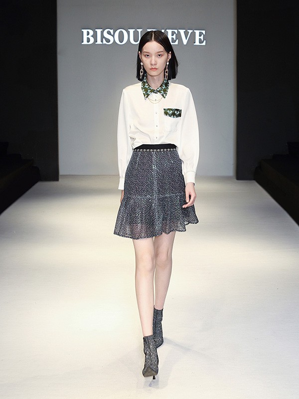 宋祖儿《乔家的儿女》中半身裙的搭配你get到了吗