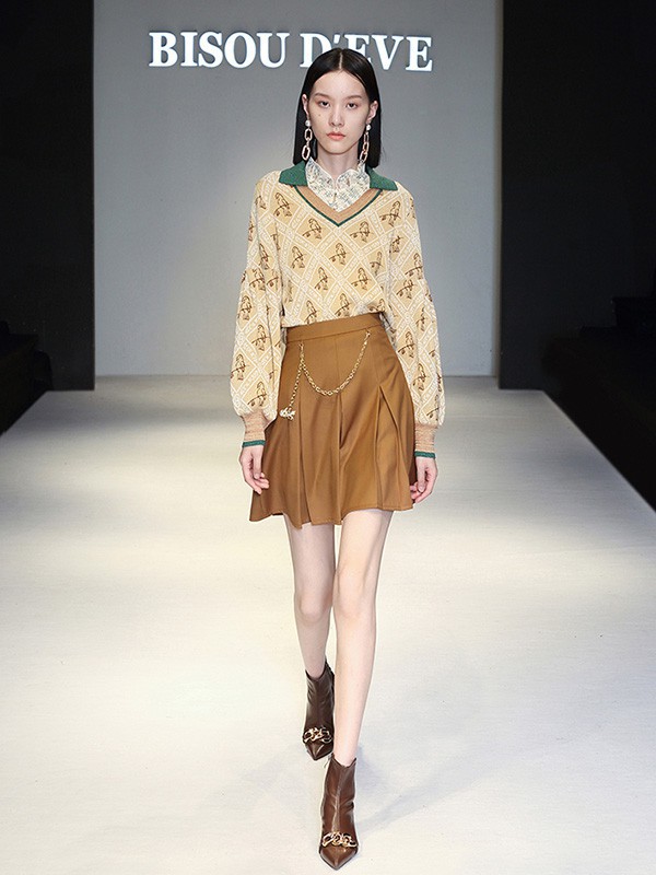 宋祖儿《乔家的儿女》中半身裙的搭配你get到了吗