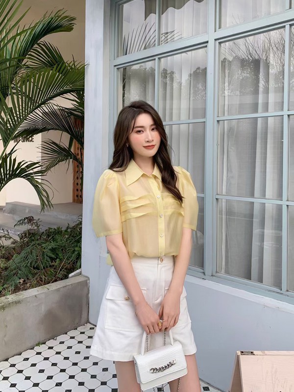 白色衬衫怎么搭配好看?衬衫搭配什么裙子好看