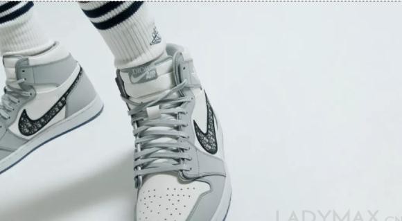 潮流圈子文化逐渐向奢侈品牌蔓延