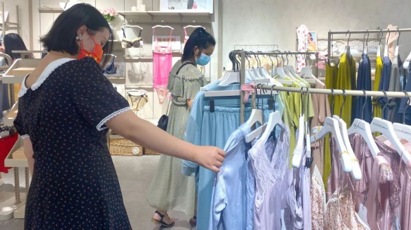 2022梧桐本色春夏新品发布会“梧桐崛起须壮志·凤凰涅槃显本色”圆满成功