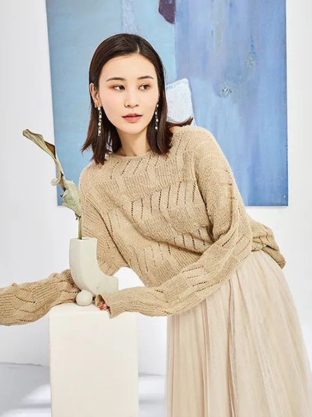 过了35岁穿什么衣服好看 这几款秋冬单品让你穿出高级感