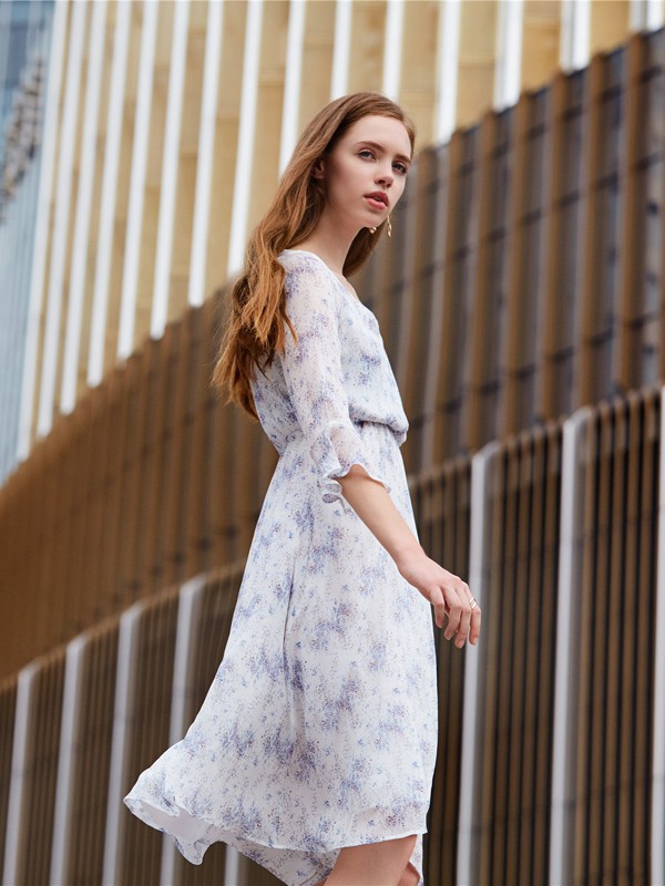 如何提高顾客下单率?女装服装店销售技巧