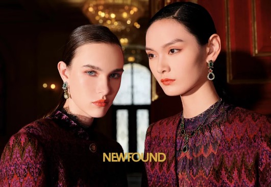 纽方2022春夏“致爱”高级时装专场发布会将于今天举办!