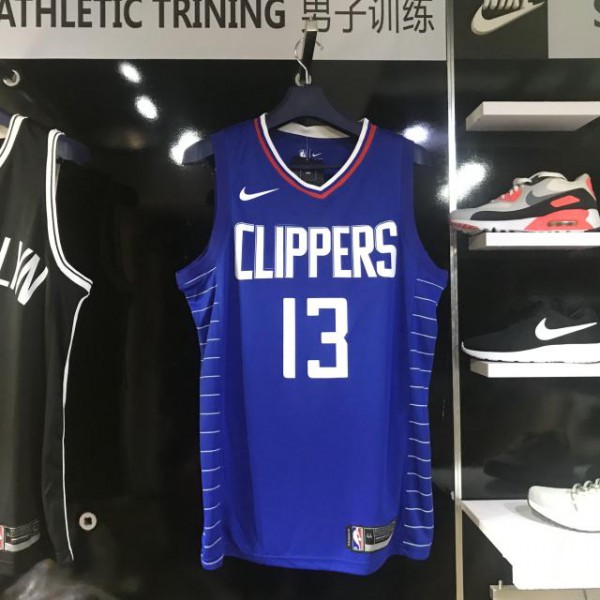 韩国餐饮品牌将成为NBA湖人队秋衣广告赞助商,合作年限5年!