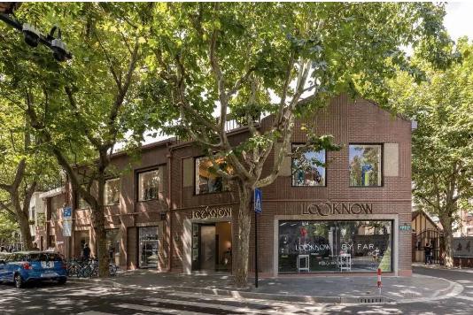 新消费时代下的未来设计师品牌集合店