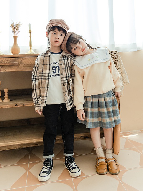 小公主秋冬是怎么穿搭的 这几款搭配教你时尚从娃娃抓起