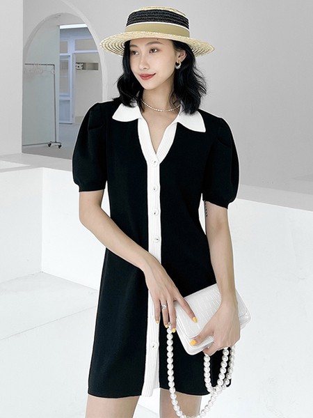 韩国女星Jessica郑秀妍的韩系风穿搭气质满满 针织衫配短裙很优雅!