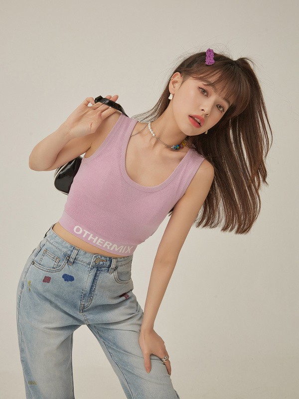 背心搭配什么裤子好看?穿半身裙搭配什么鞋子好看