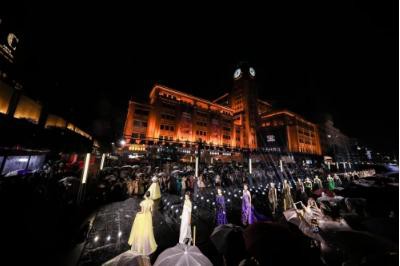 晓梦蝴蝶 | 保利·中丝集团联袂劳伦斯·许 演绎国潮时尚大秀