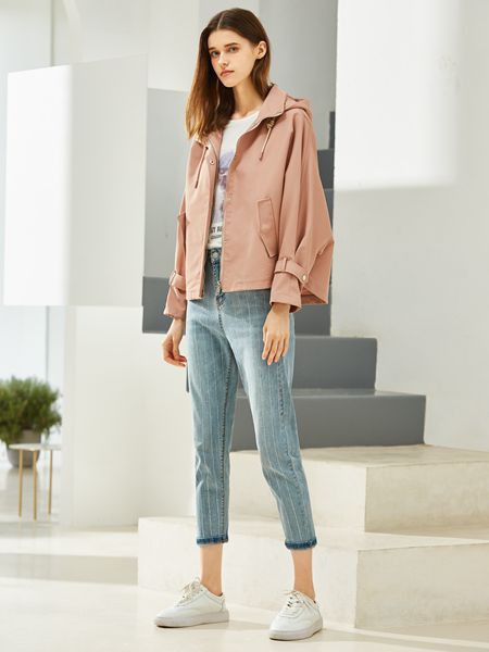 想要美成小仙女 这几款青春减龄穿搭值得选择