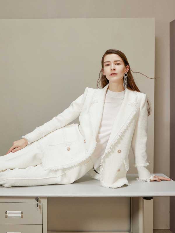 时尚优雅穿搭 这几款西装搭配一定要安排上