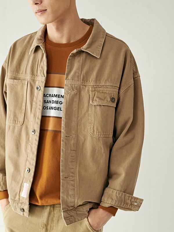 蓝色卫衣搭配什么裤子好看?男生秋季换季要怎么穿?