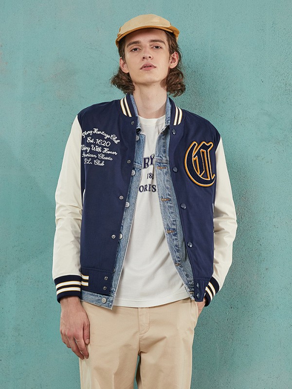 棒球服搭配什么裤子好看?白色卫衣要怎么搭配