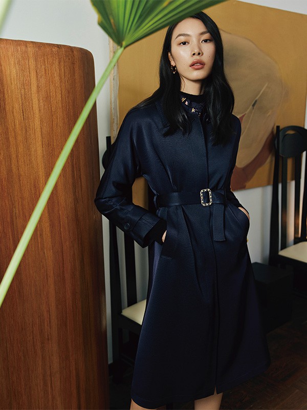 成熟女性冬季怎么穿 过年穿什么连衣裙让气质更出众